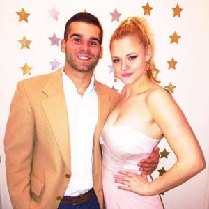 Meet your Posher, Holly